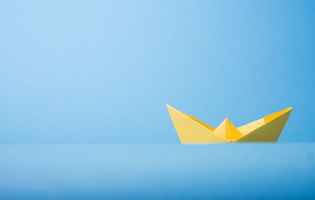 public/dashboard/assets/images/samples/origami.jpg